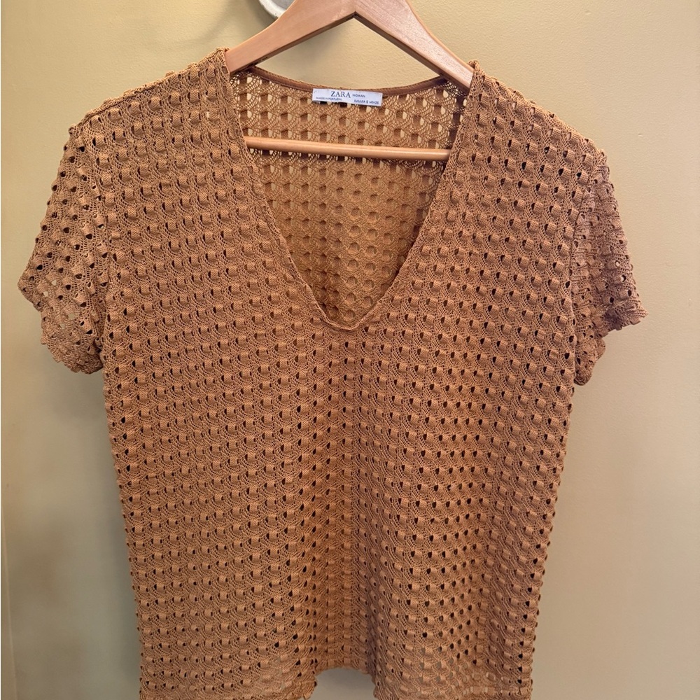 Zara Women's Tan top v neck featuring elegant knit fabric